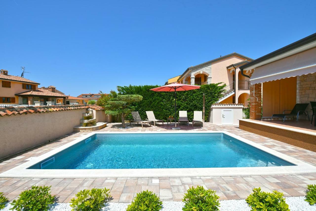 House Brigita 1762 Villa Porec Luaran gambar
